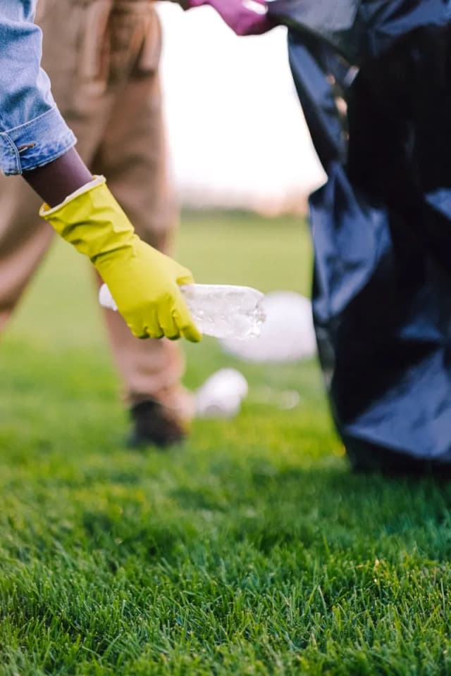 Pick up a piece of litter